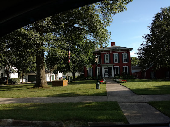 Mannasmith Funeral Home gallery image 2