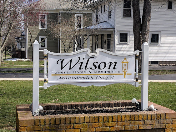 Mannasmith Funeral Home gallery image 3